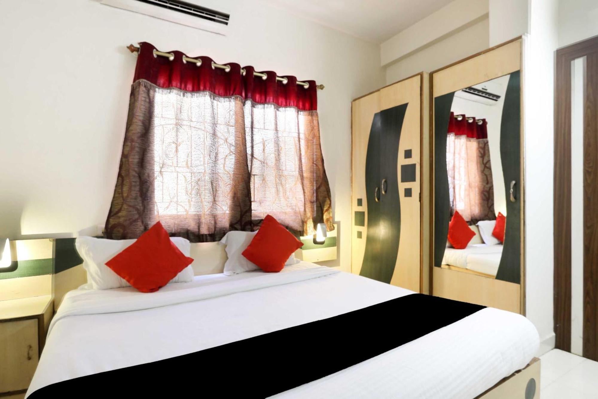 Collection O 3761 Hotel Shree Datta Indore Exterior photo
