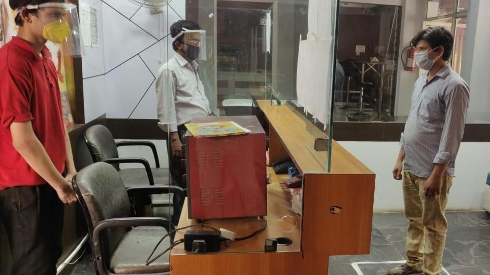 Collection O 3761 Hotel Shree Datta Indore Exterior photo