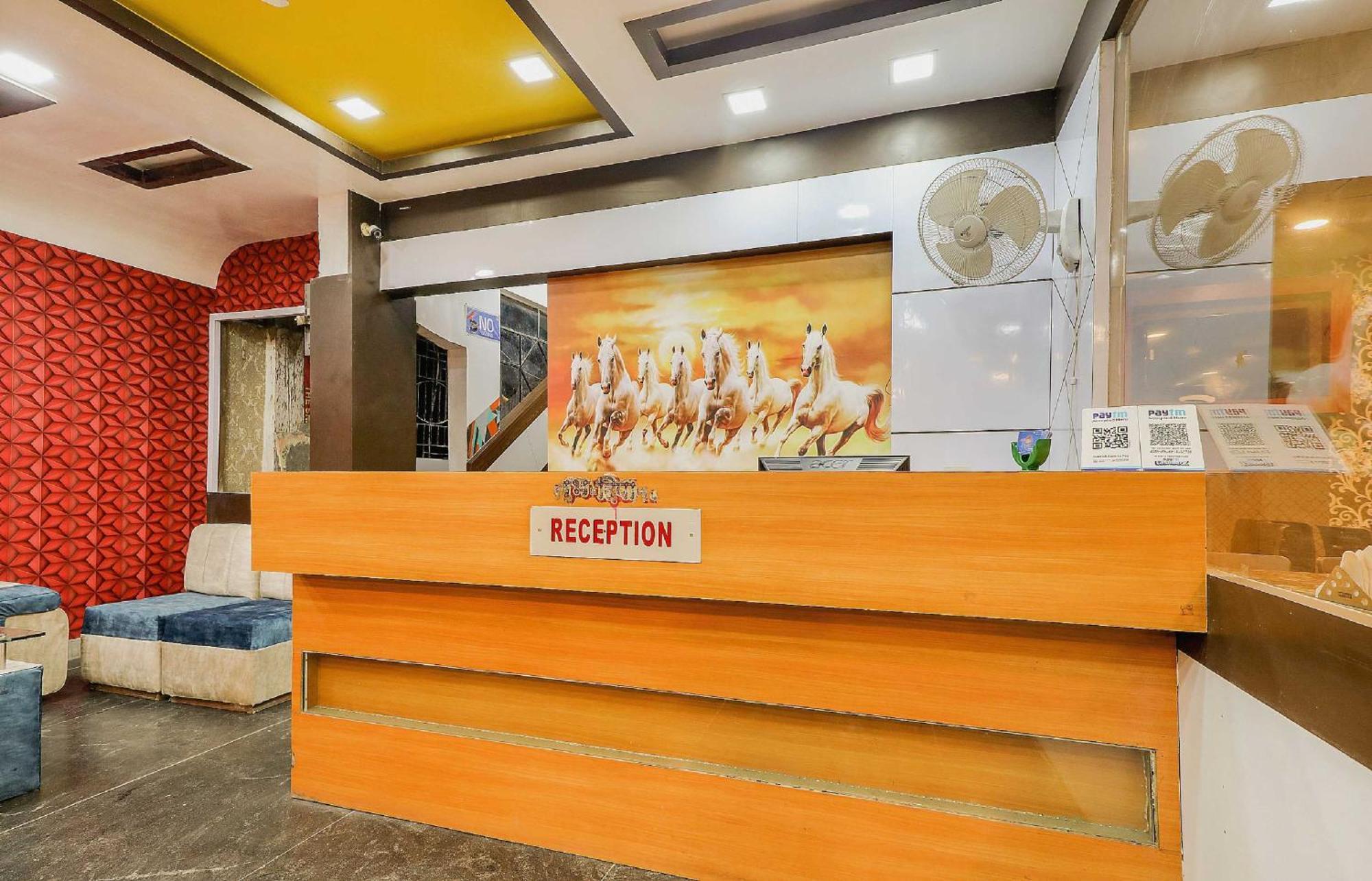 Collection O 3761 Hotel Shree Datta Indore Exterior photo