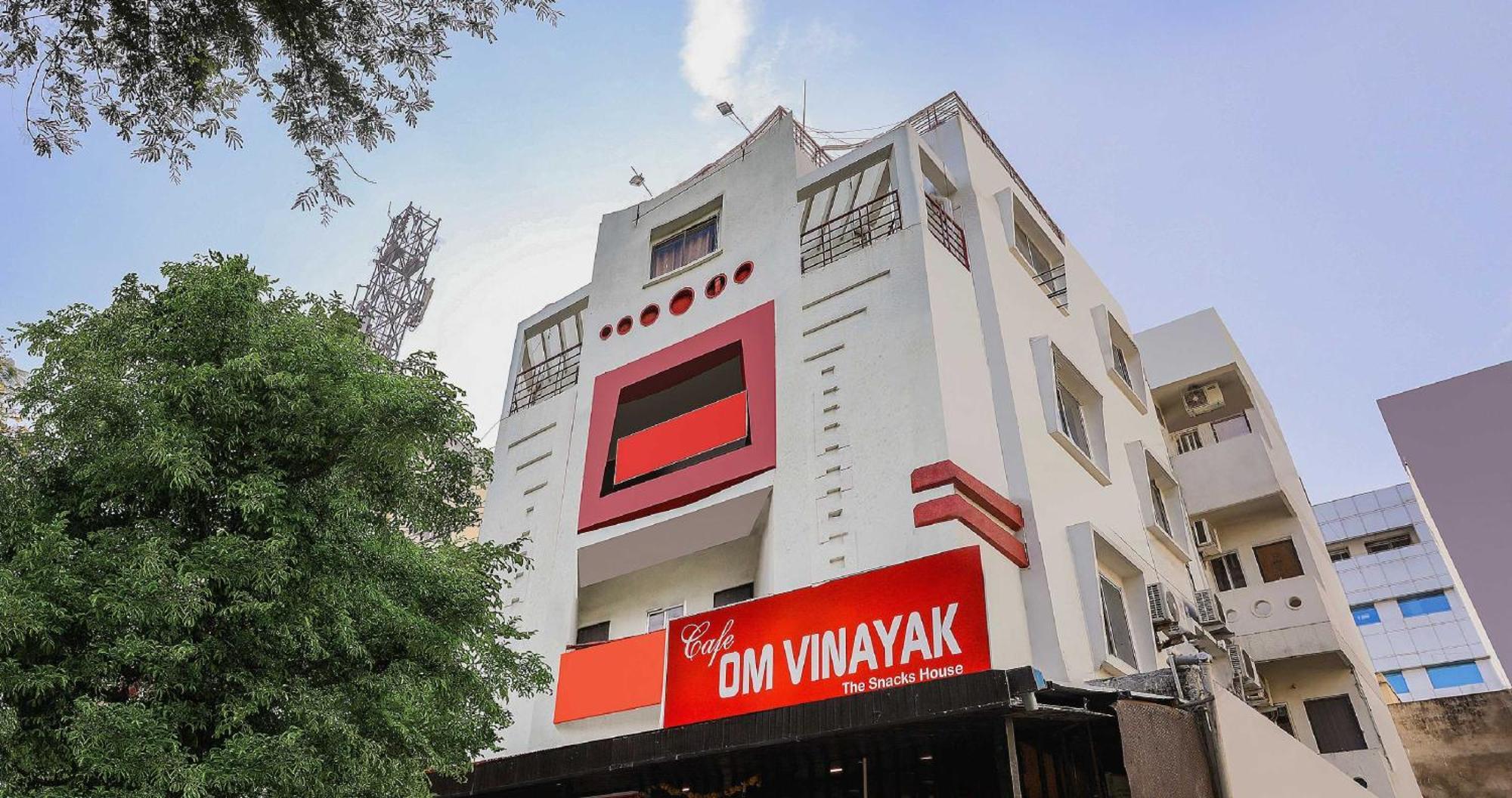 Collection O 3761 Hotel Shree Datta Indore Exterior photo